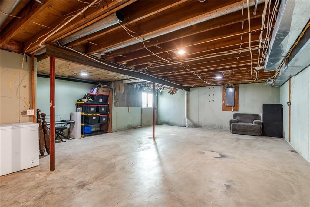 1061 Pumpkin Ridge Street — photo 26