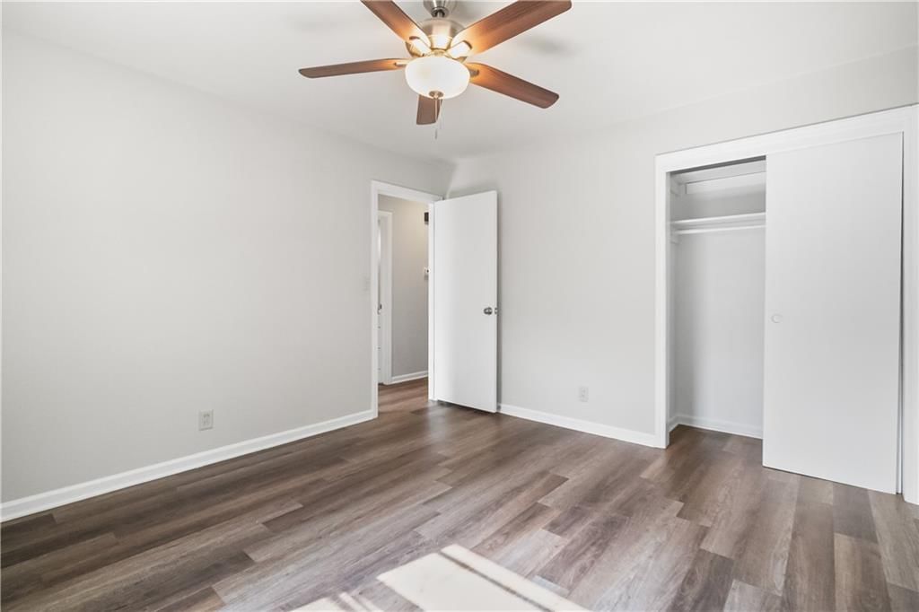 10104 Cambridge Avenue — photo 22
