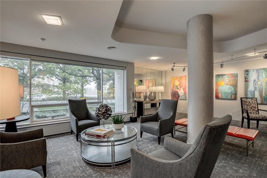 333 W Meyer  Unit 213 Boulevard — photo 23