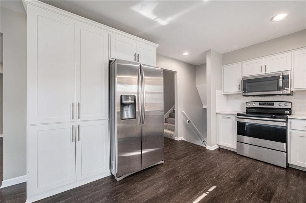 7407 NW 78th Street — photo 9