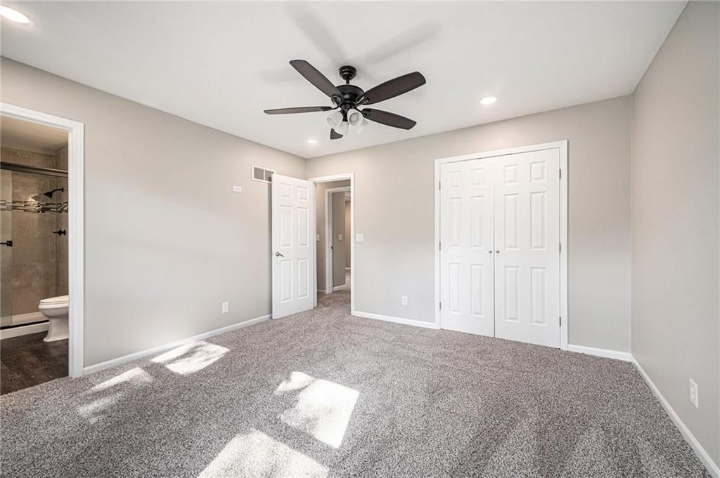 7407 NW 78th Street — photo 11