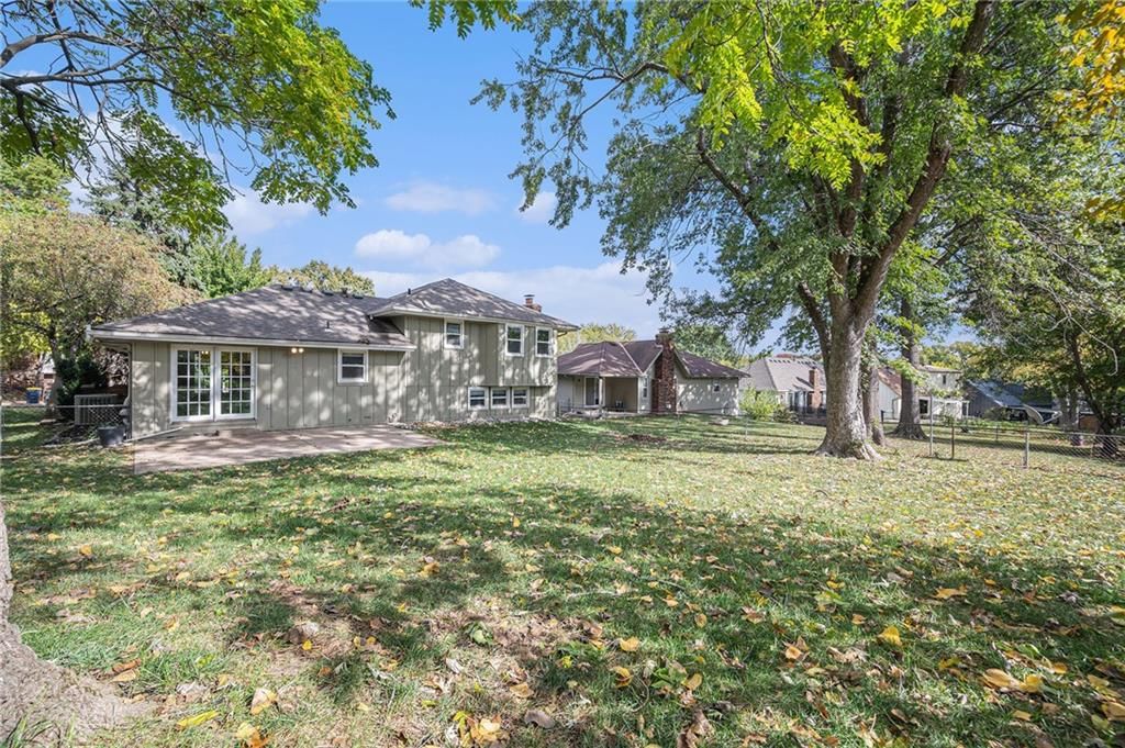 7407 NW 78th Street — photo 25