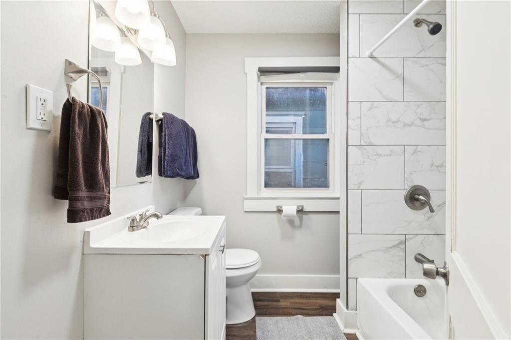 322 Barat Avenue — photo 18