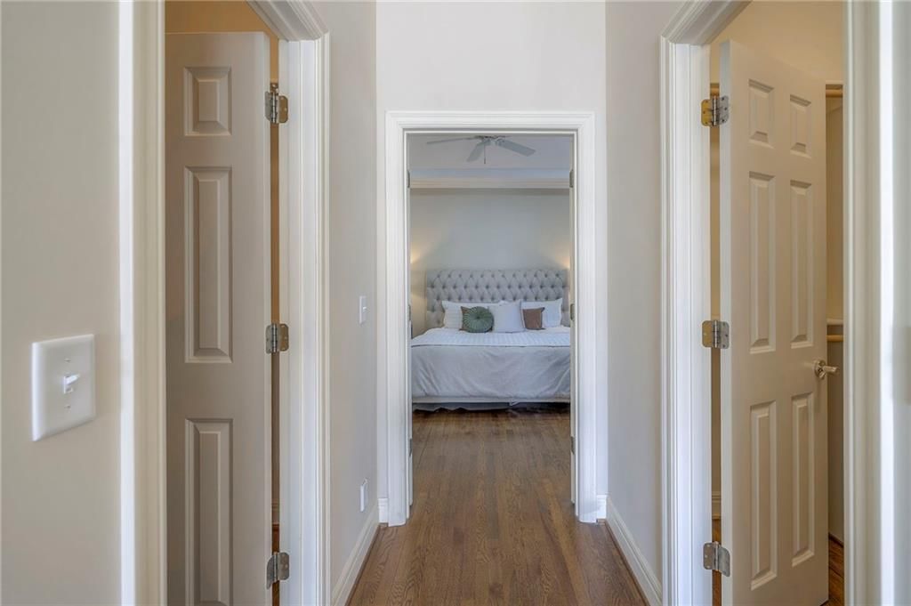 16911 Meadow Lane — photo 37