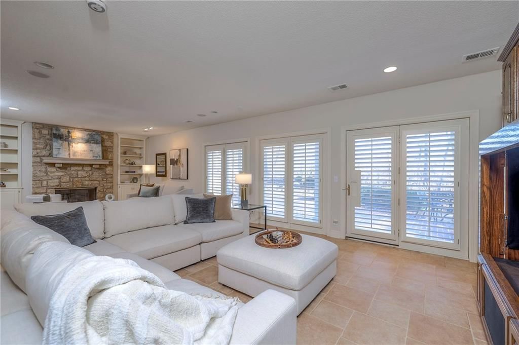 16911 Meadow Lane — photo 49