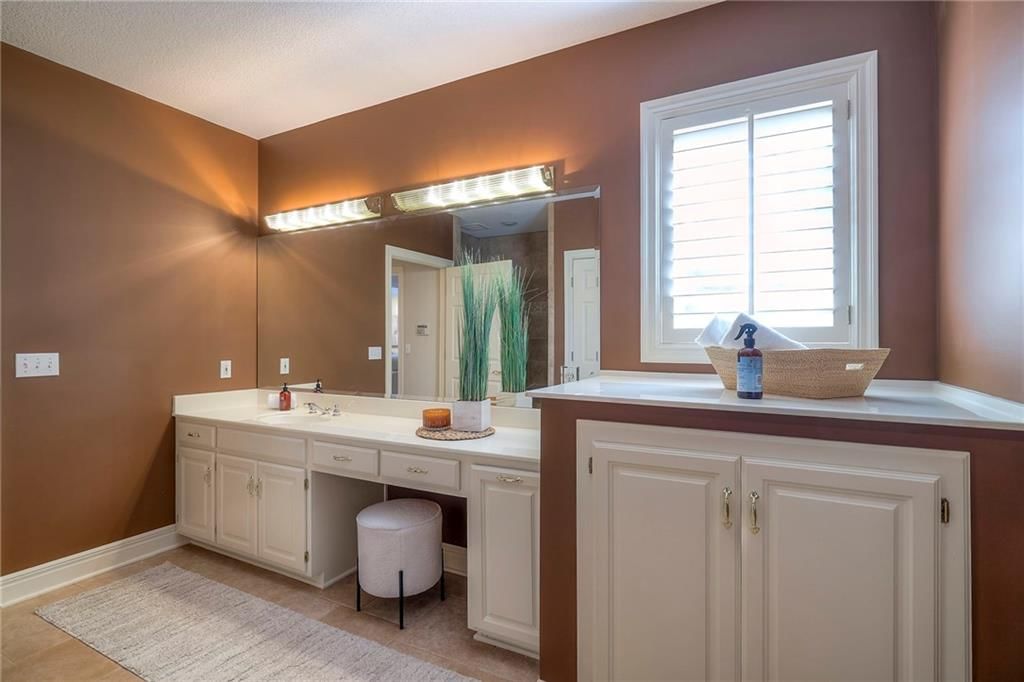 16911 Meadow Lane — photo 66