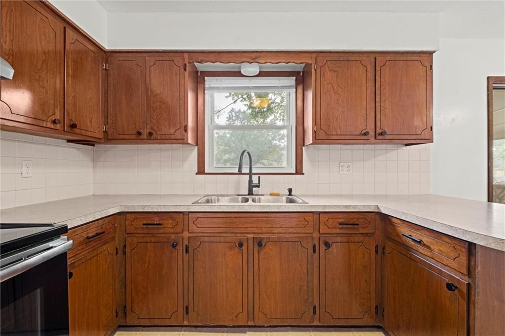 501 S 20th Street — photo 13