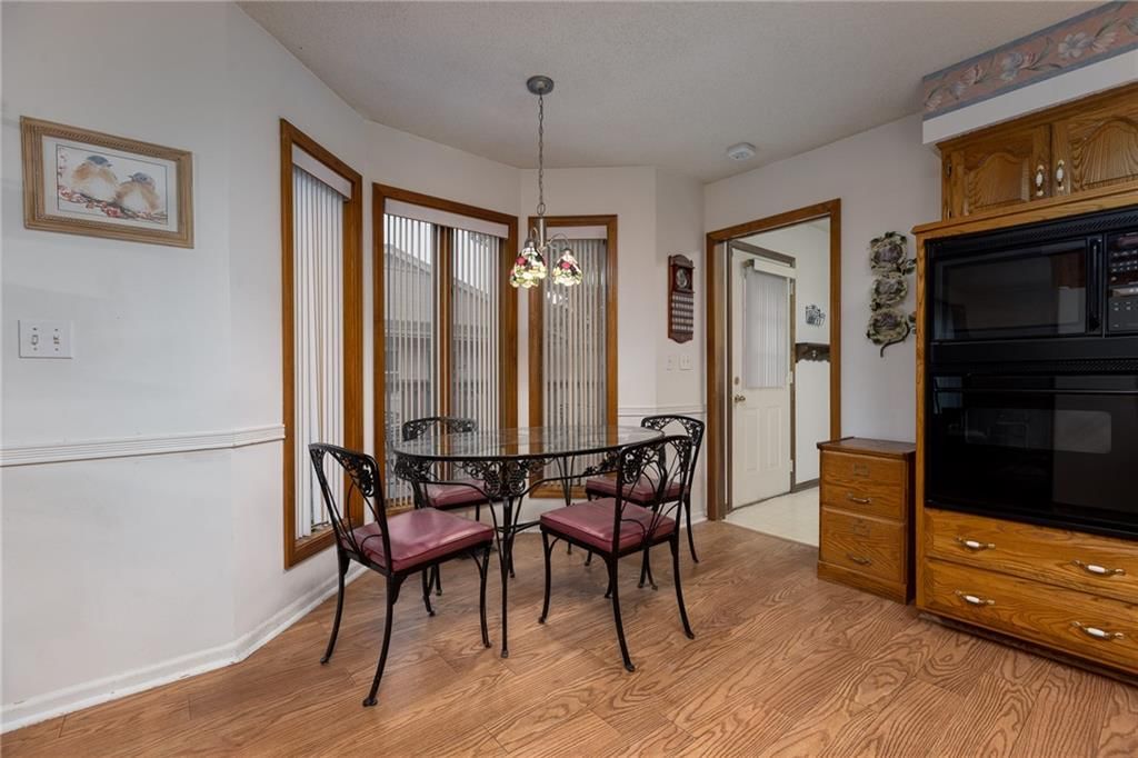 Photo 13 of 38 - 6506 NW REVERE Drive