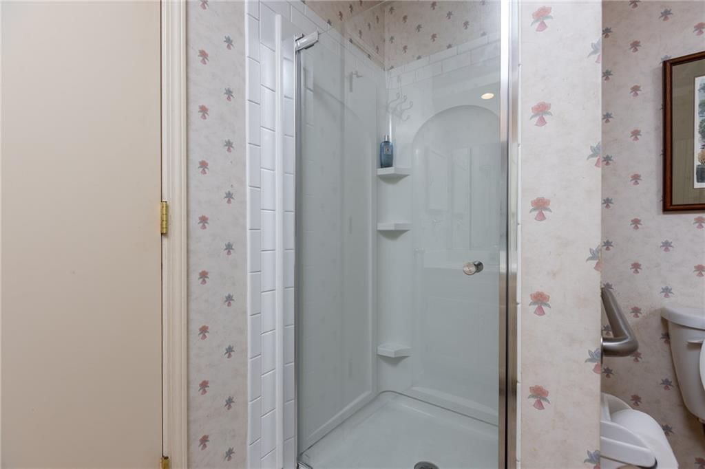 Photo 23 of 38 - 6506 NW REVERE Drive