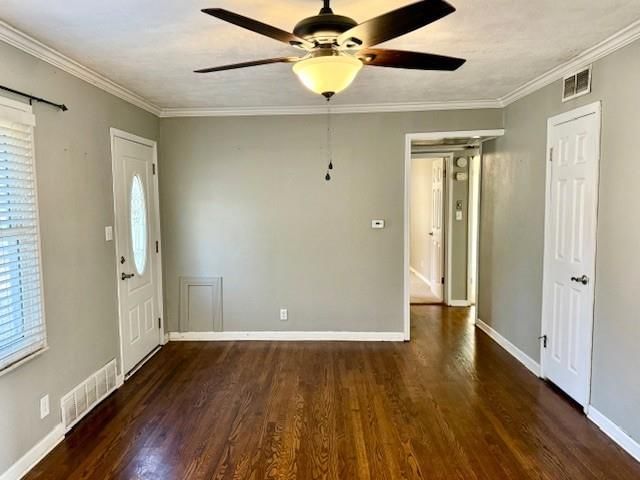 5709 W 70th Terrace — photo 10