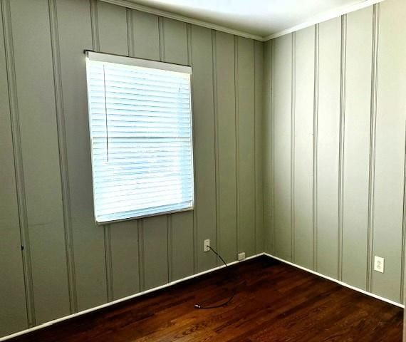 5709 W 70th Terrace — photo 31