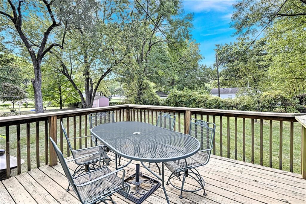 5709 W 70th Terrace — photo 34