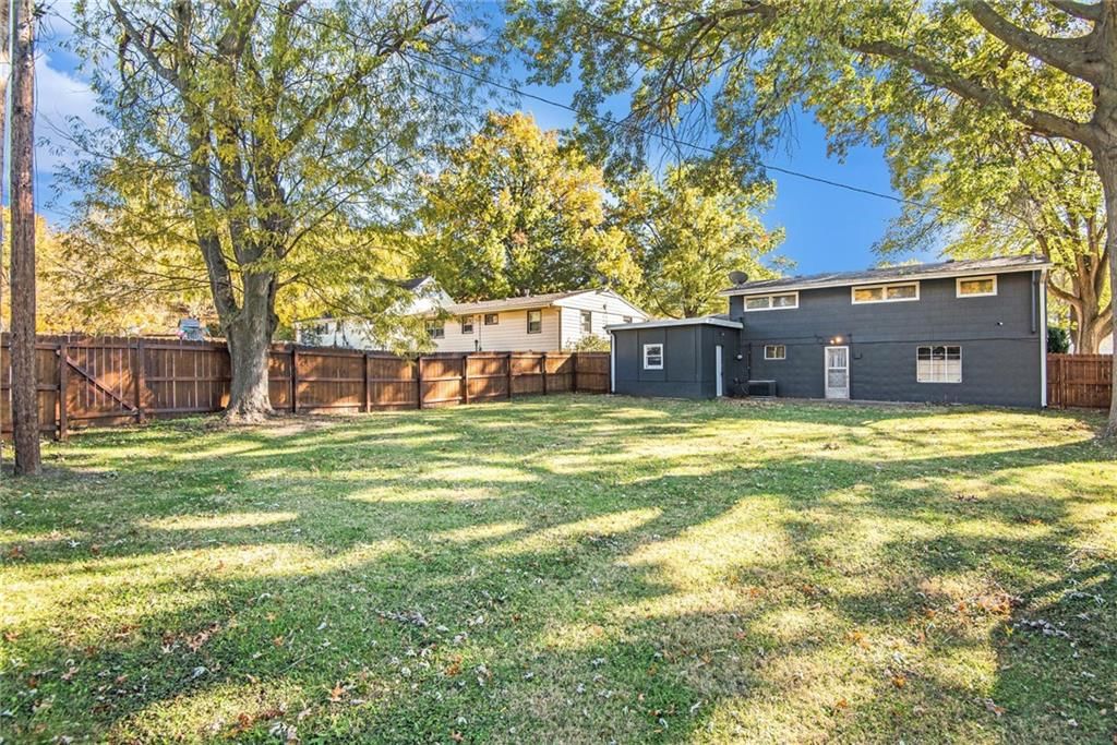 3513 Jackson Street — photo 19