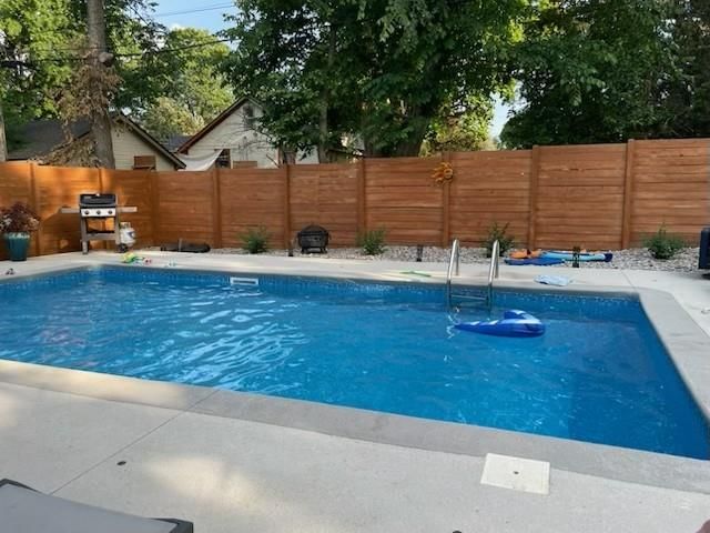 1913 W 48th Street — photo 28