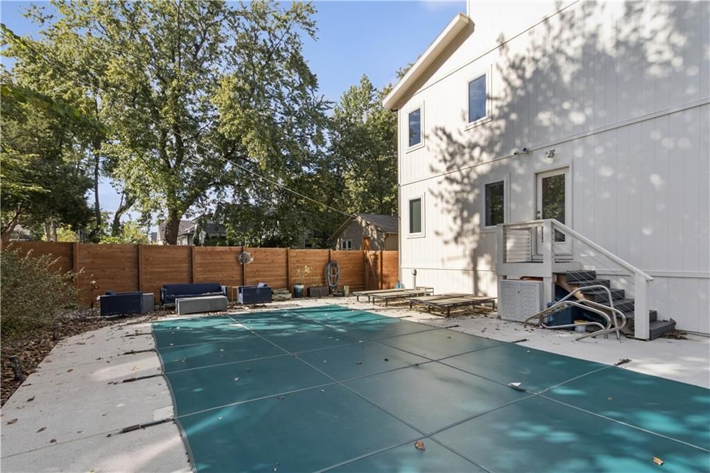 1913 W 48th Street — photo 30