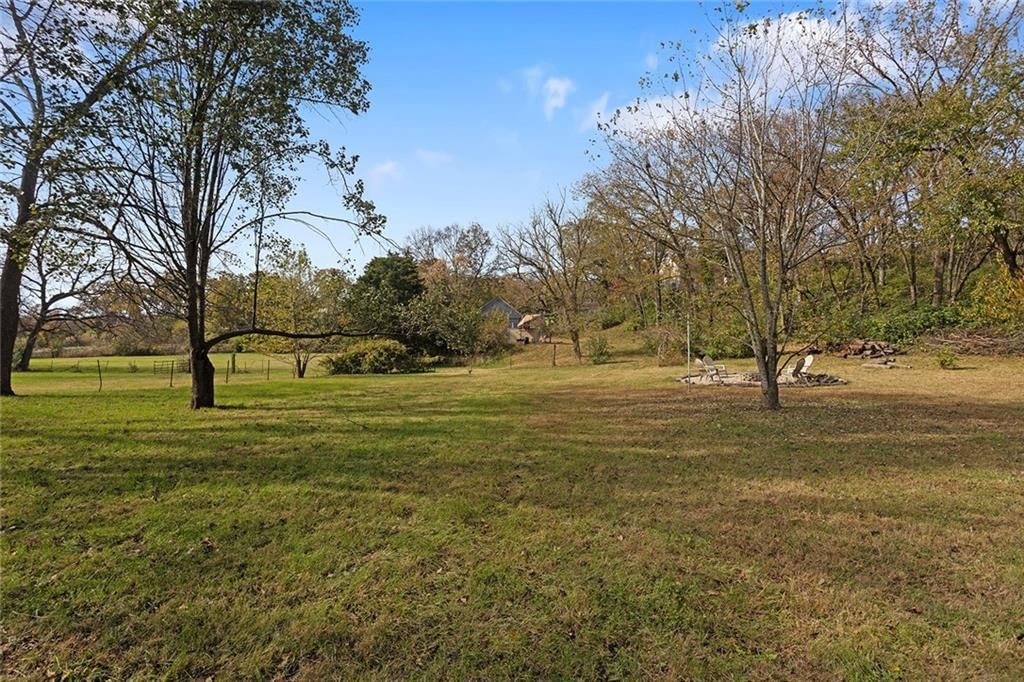 5825 Noland Road — photo 72