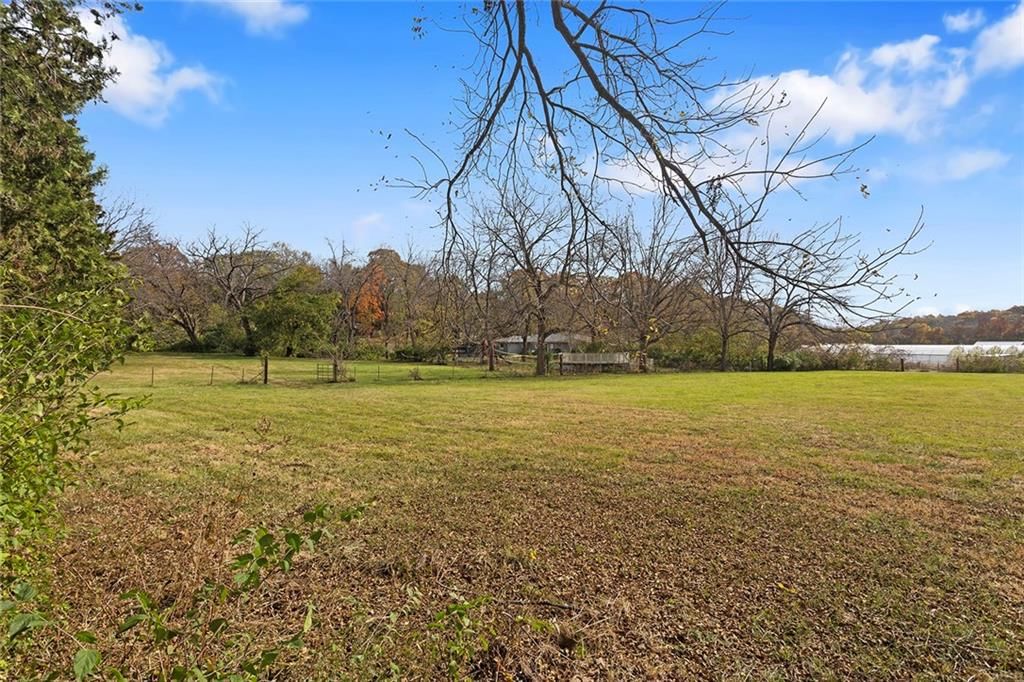 5825 Noland Road — photo 75
