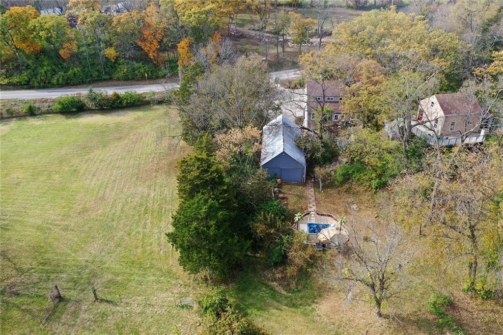 5825 Noland Road — photo 81