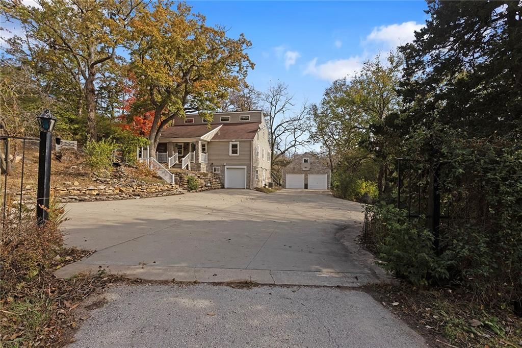 5825 Noland Road — photo 88