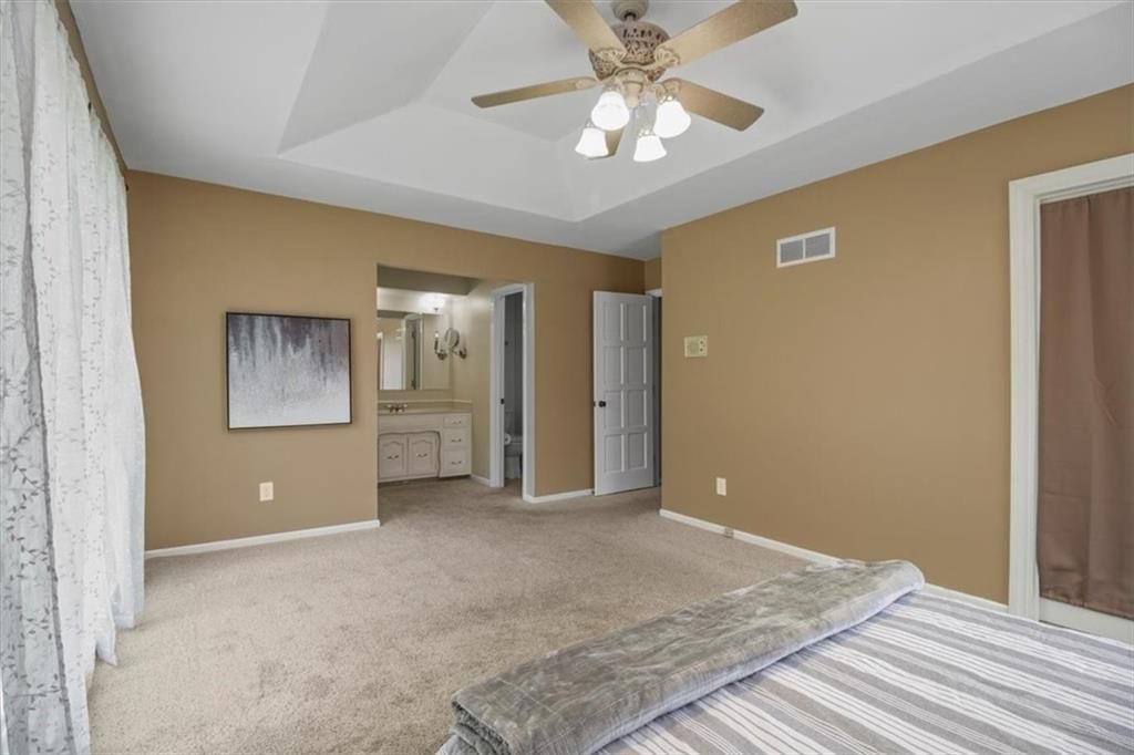 1200 NE Crestview Drive — photo 16