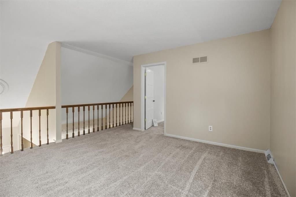1200 NE Crestview Drive — photo 21
