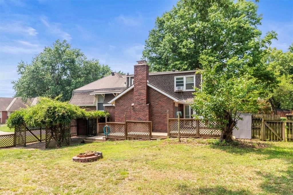 1200 NE Crestview Drive — photo 29