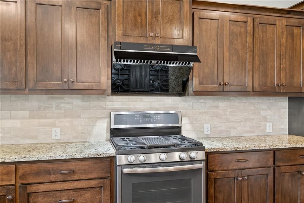 6046 REDBUD Street — photo 14
