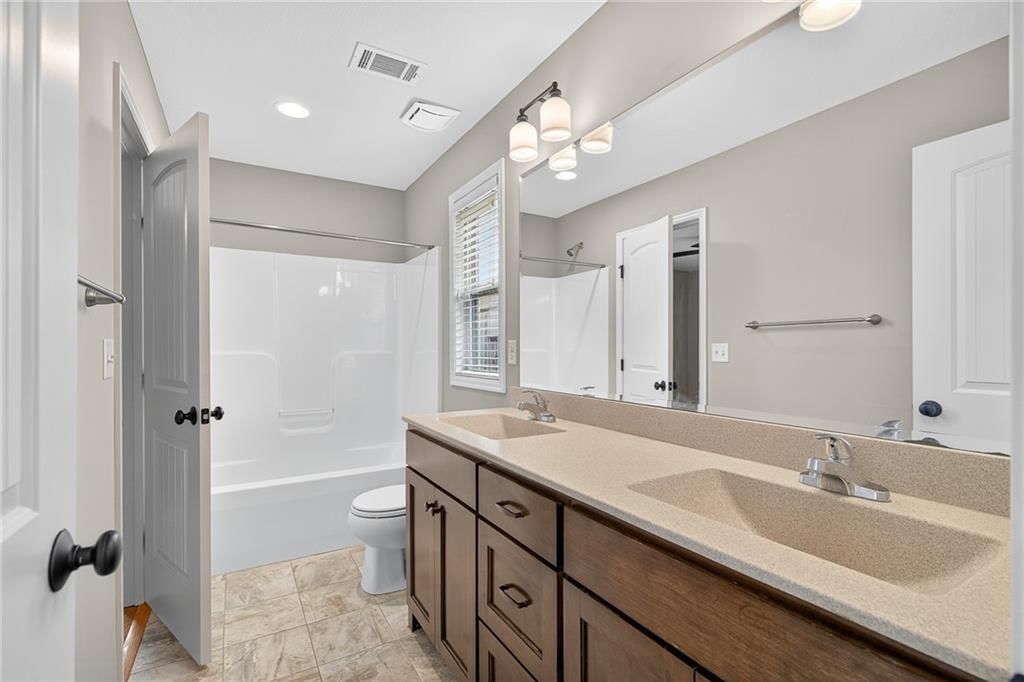 6046 REDBUD Street — photo 33