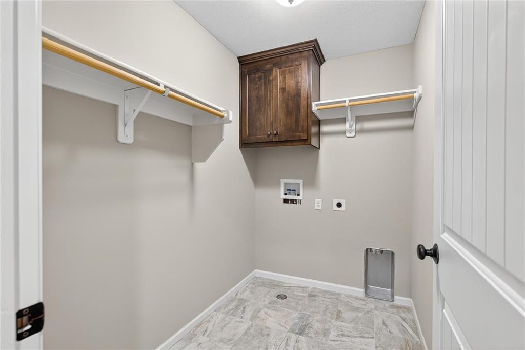 6046 REDBUD Street — photo 34