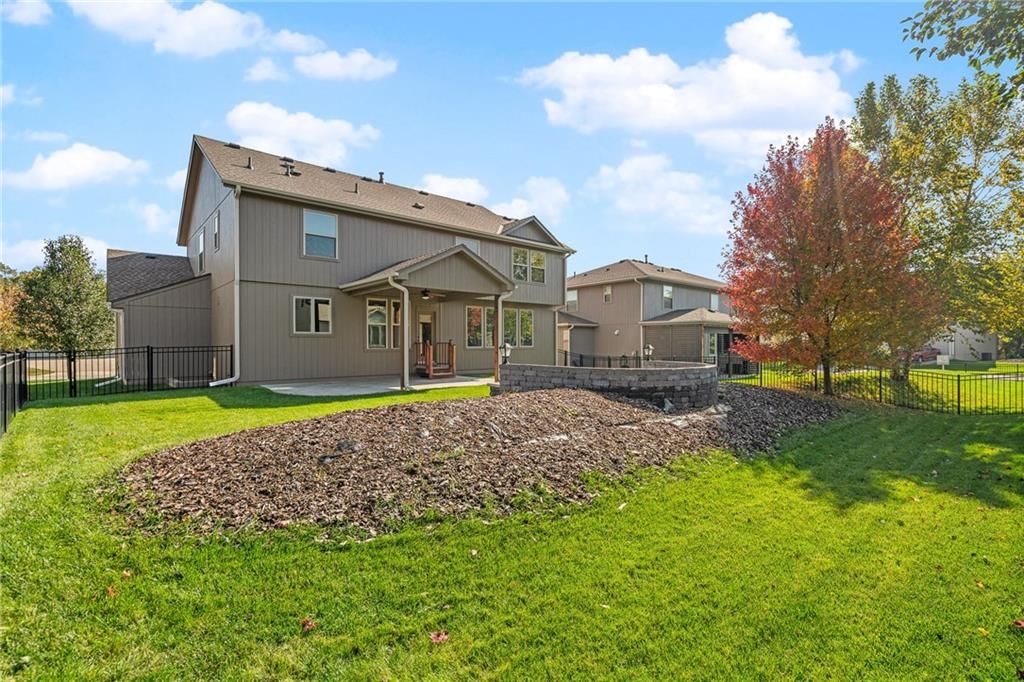 6046 REDBUD Street — photo 47