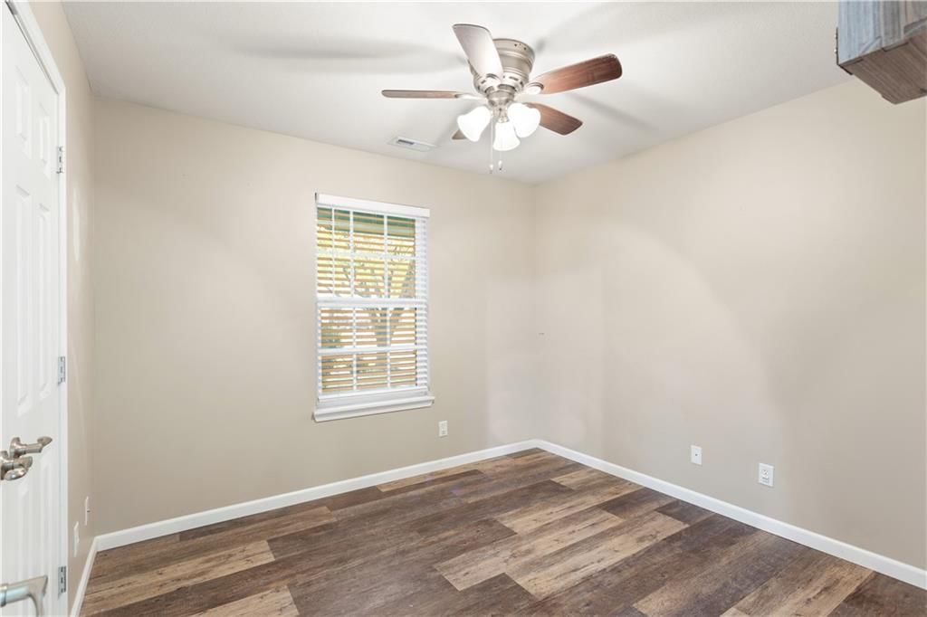 516 Lyon Street — photo 15