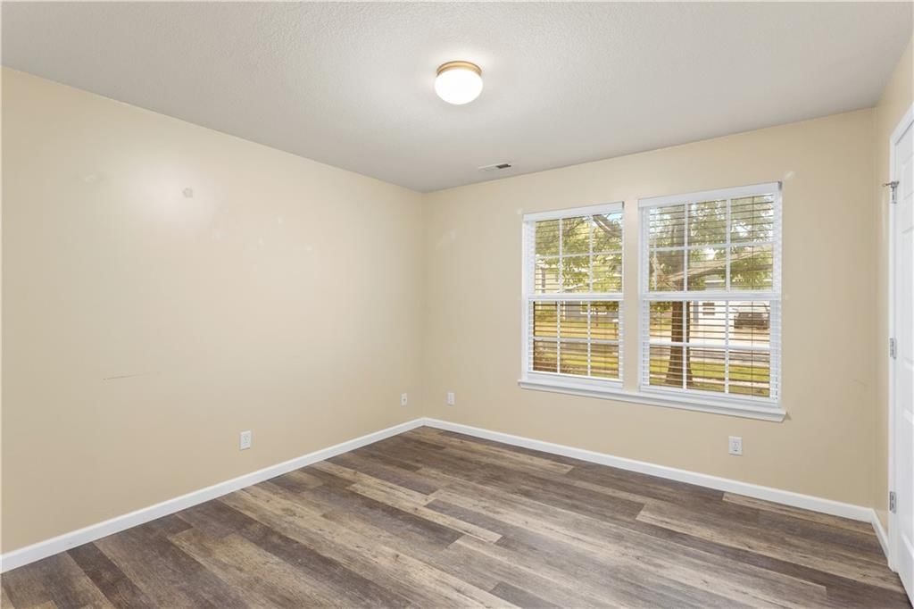516 Lyon Street — photo 18