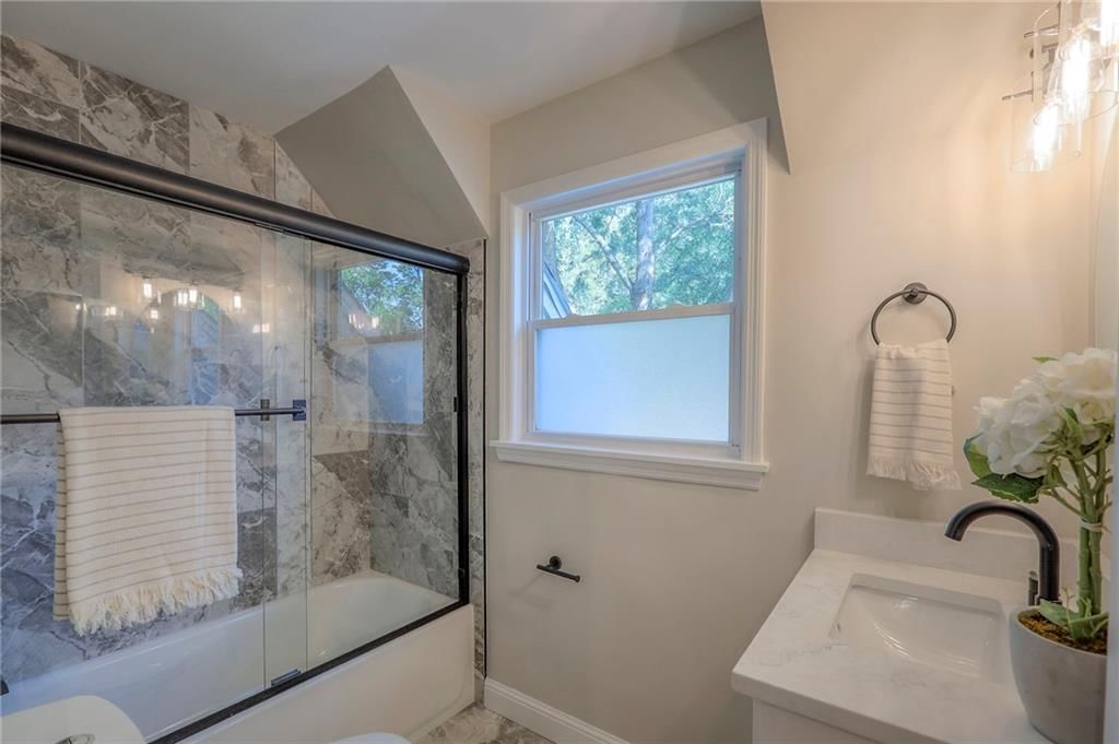 6709 Cherry Street — photo 22