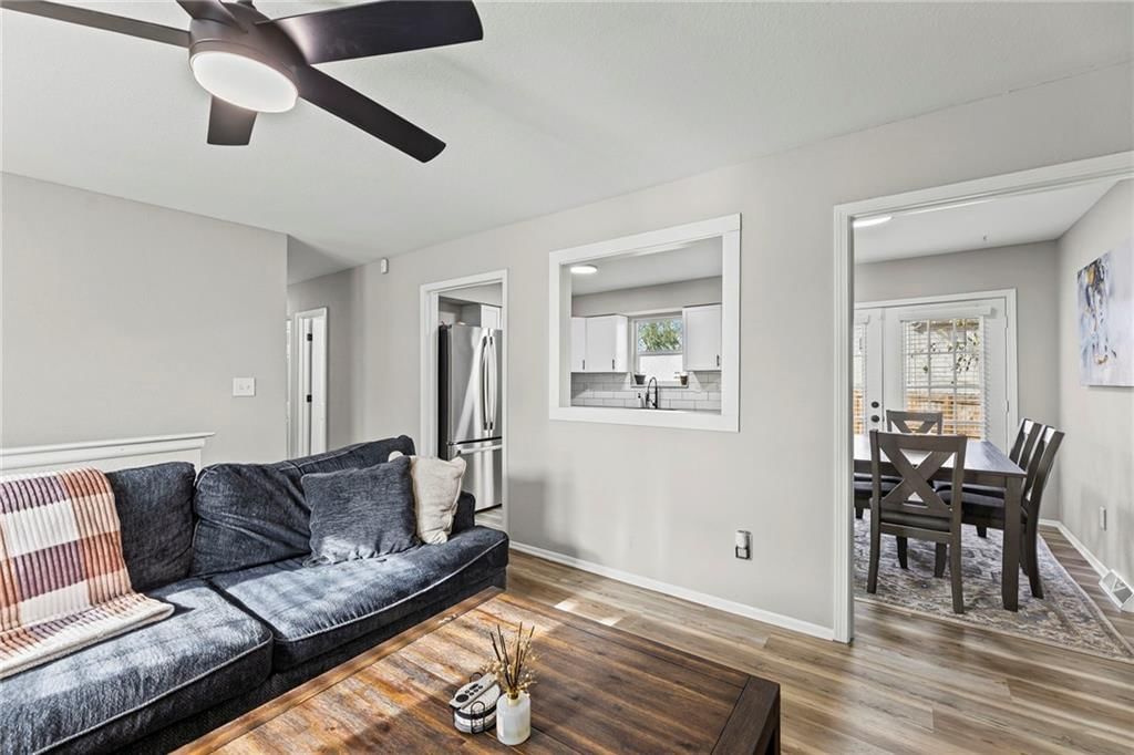 710 NE Westwind Drive — photo 6
