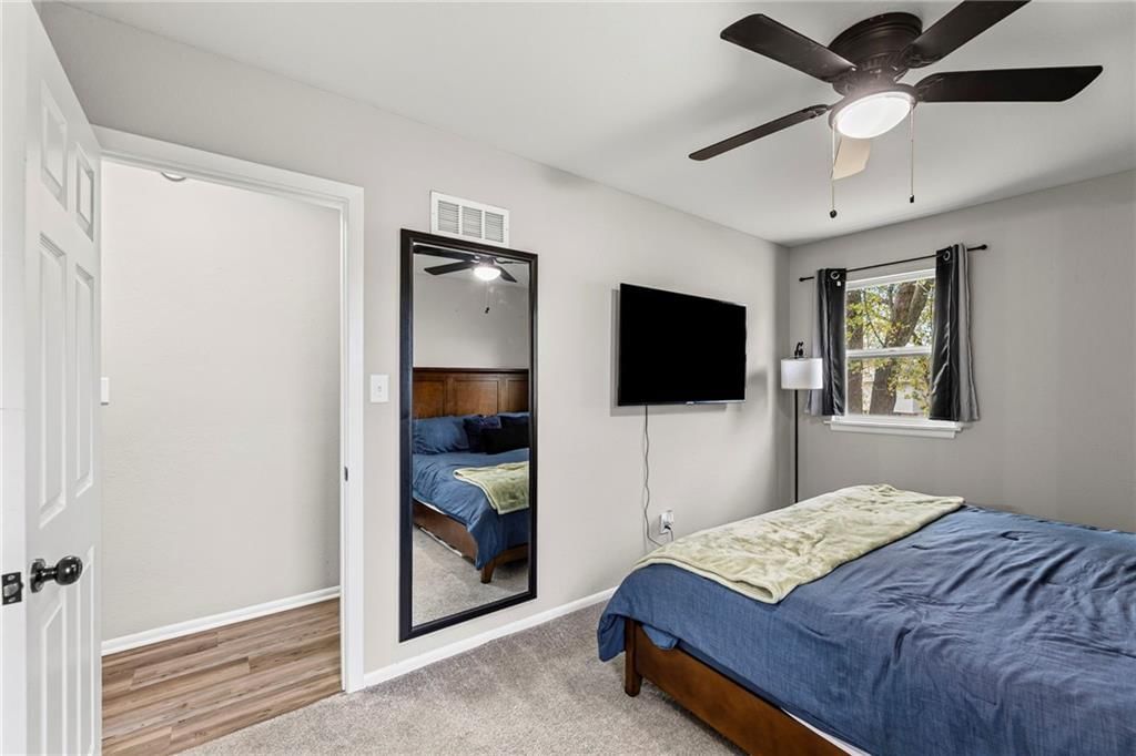 710 NE Westwind Drive — photo 17