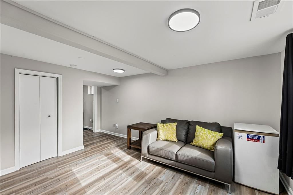 710 NE Westwind Drive — photo 26