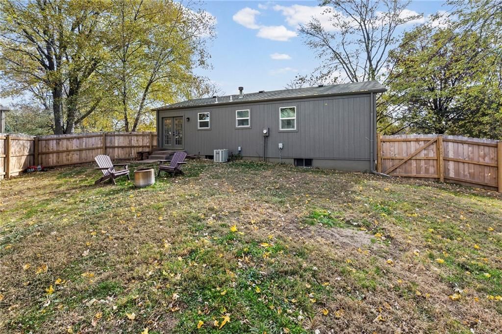 710 NE Westwind Drive — photo 30