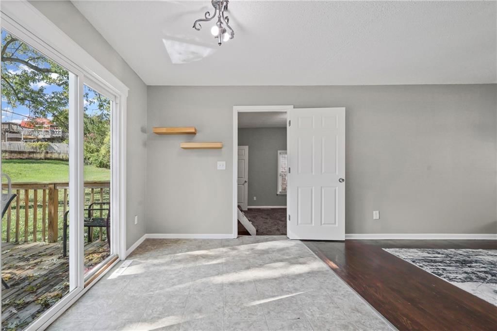 303 W Marcia Avenue — photo 6