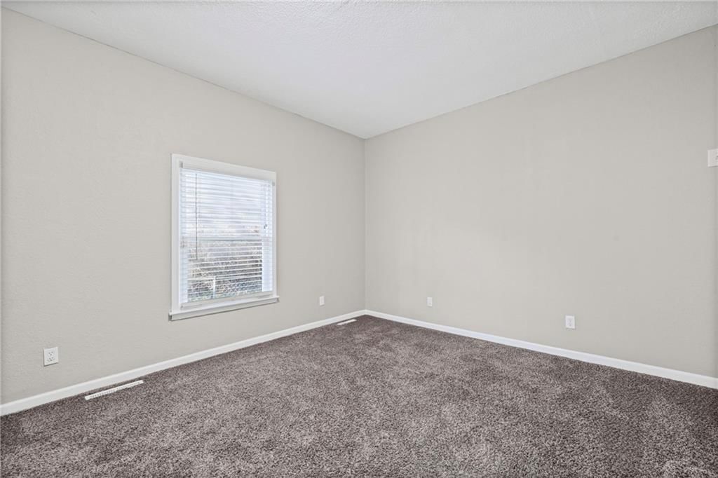 303 W Marcia Avenue — photo 15