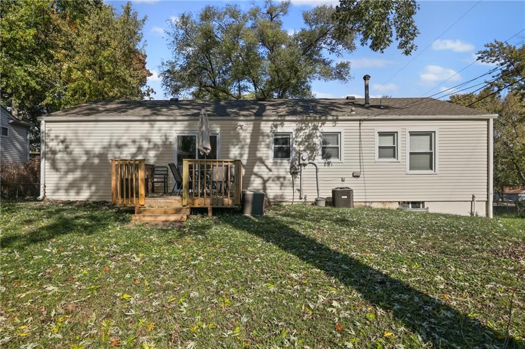 303 W Marcia Avenue — photo 20