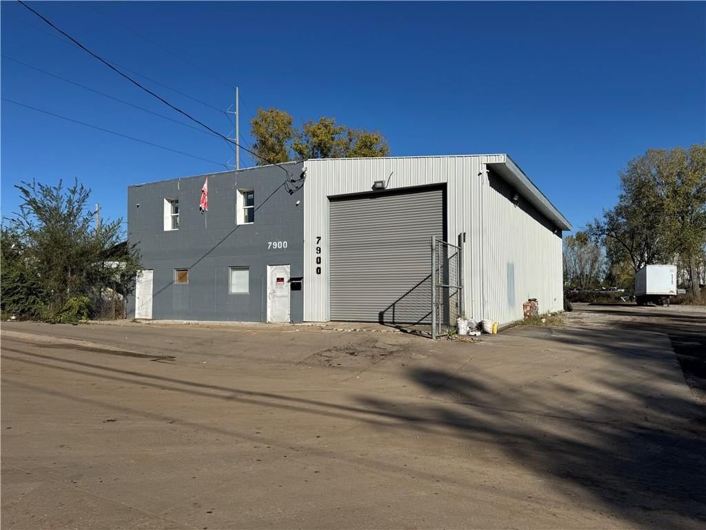 7900 E 17th Street — photo 18