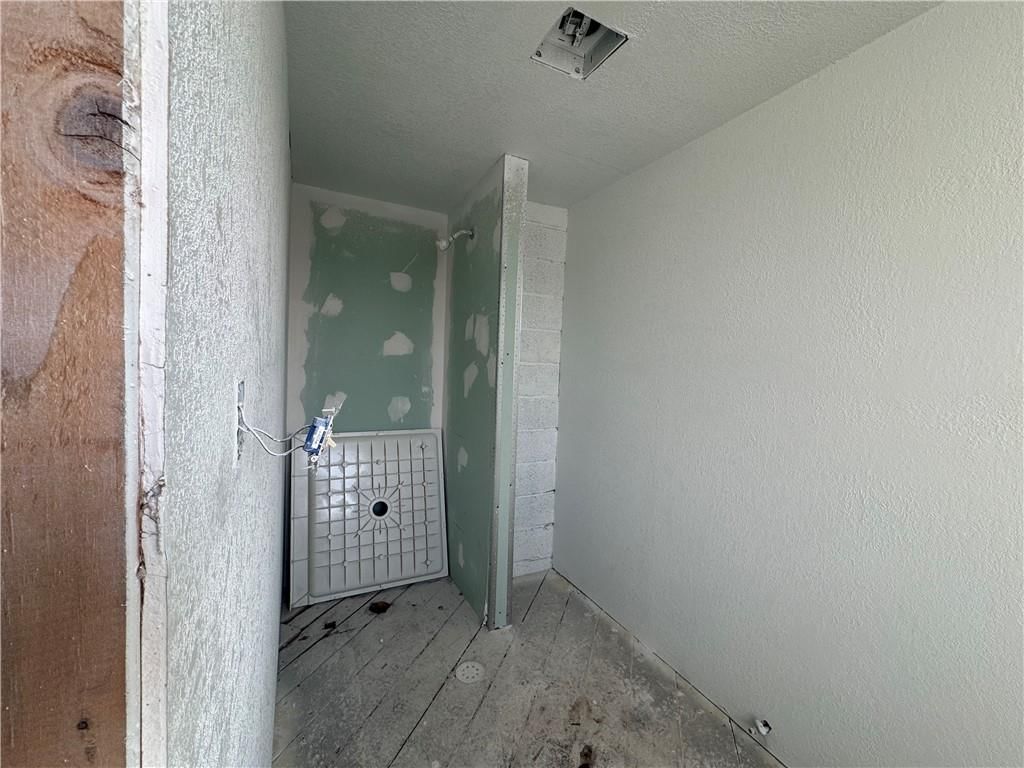 7900 E 17th Street — photo 26