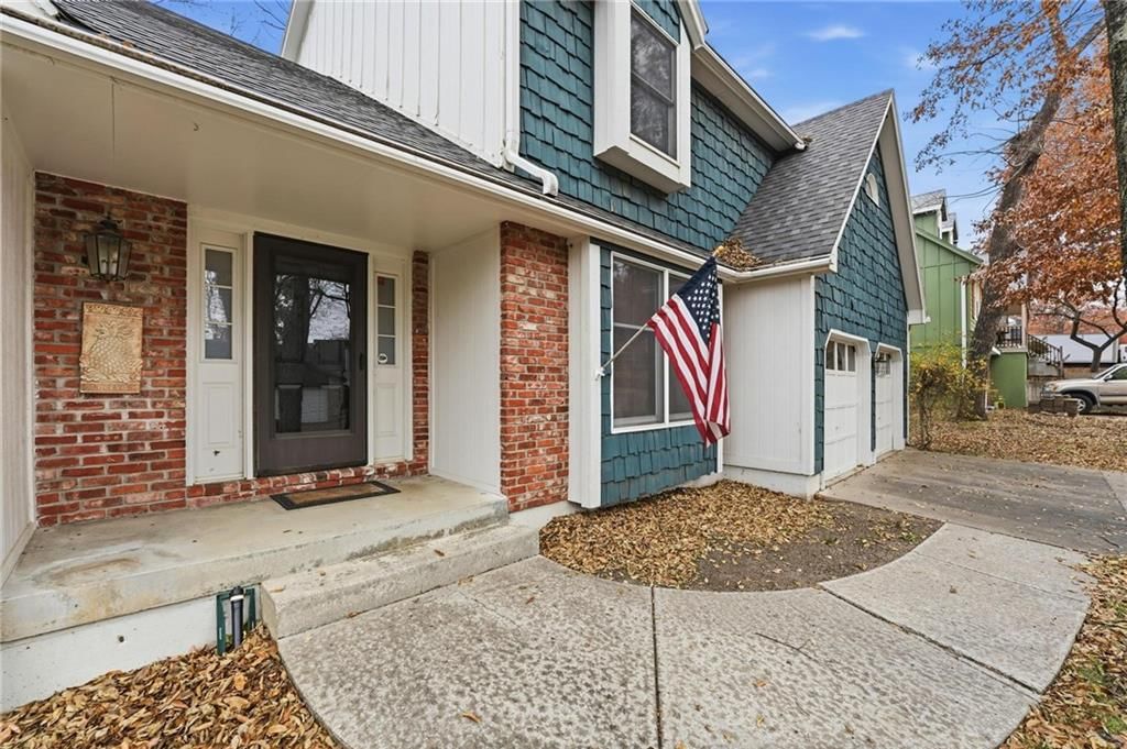 1113 NW Forest Drive — photo 4
