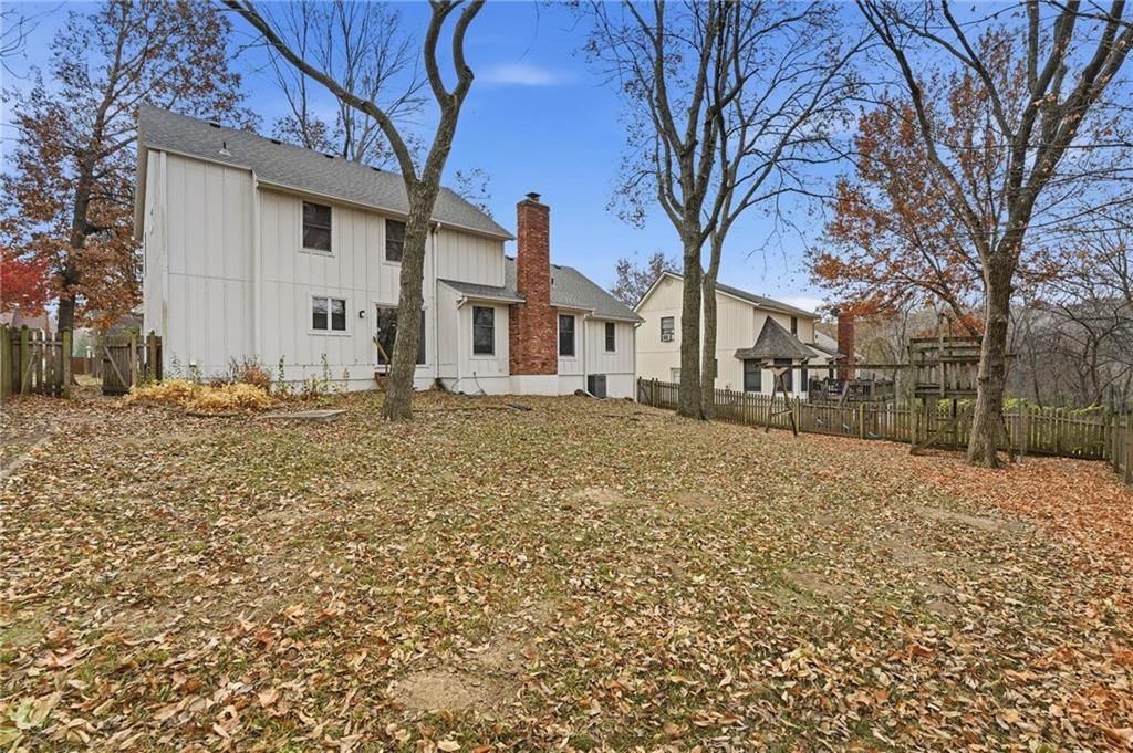 1113 NW Forest Drive — photo 9