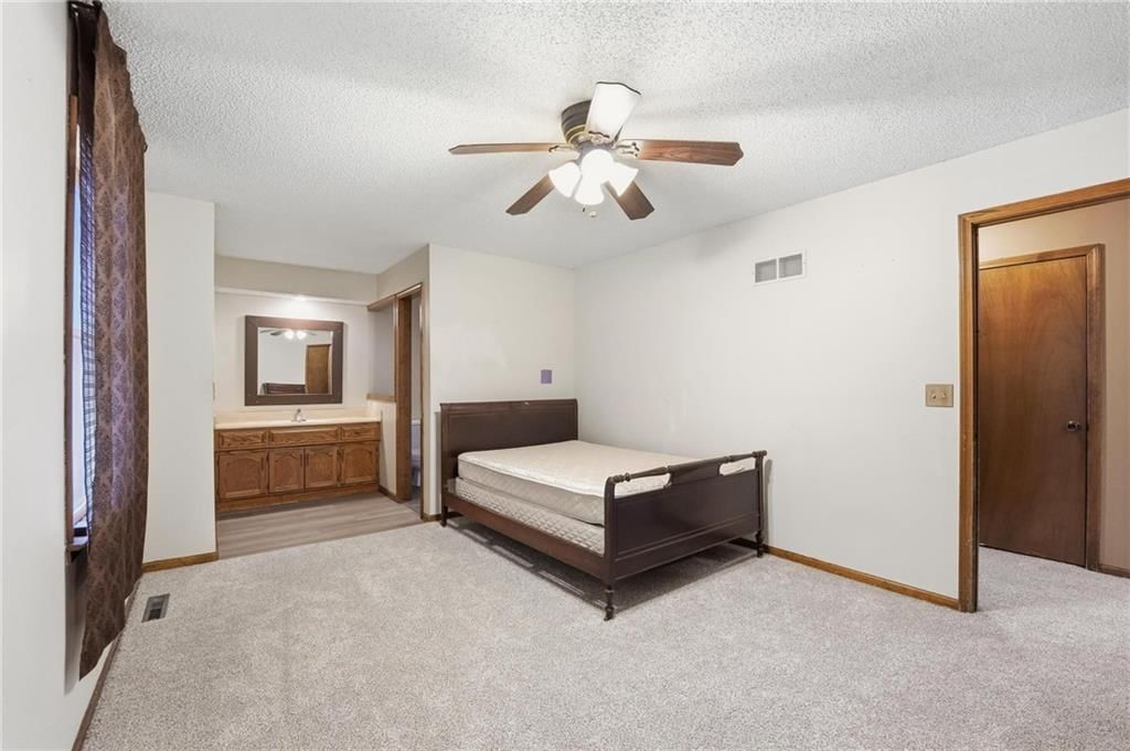 1113 NW Forest Drive — photo 40