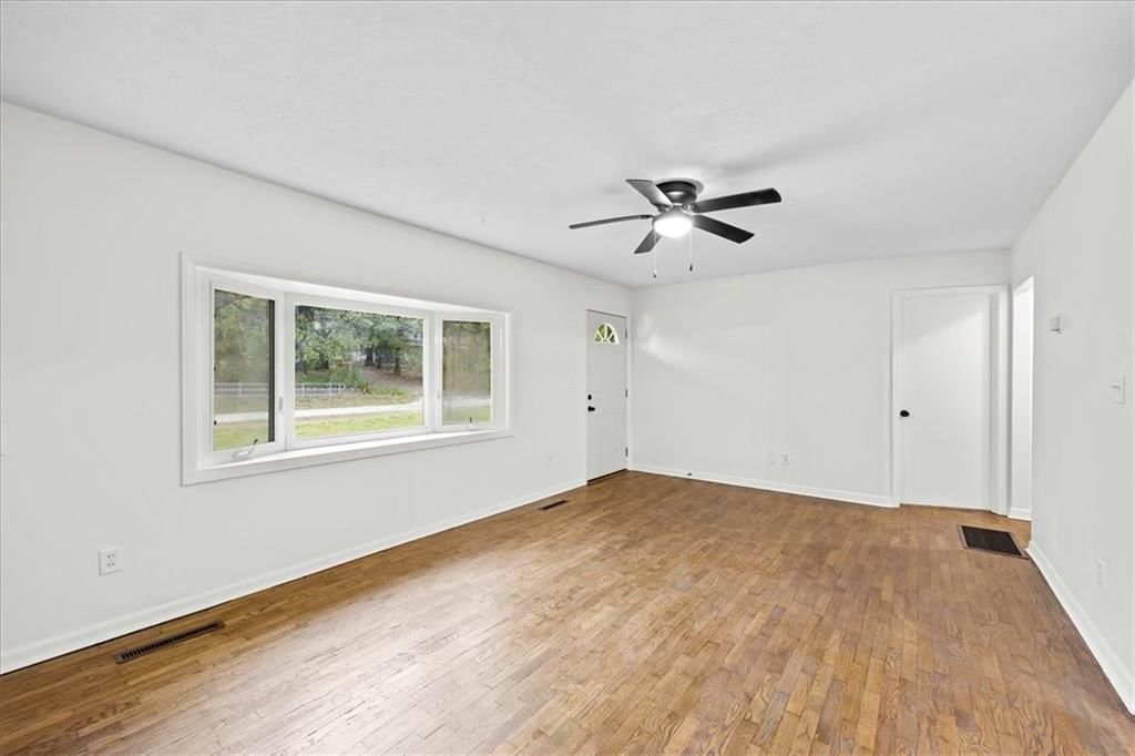 1601 S Independence Street — photo 4