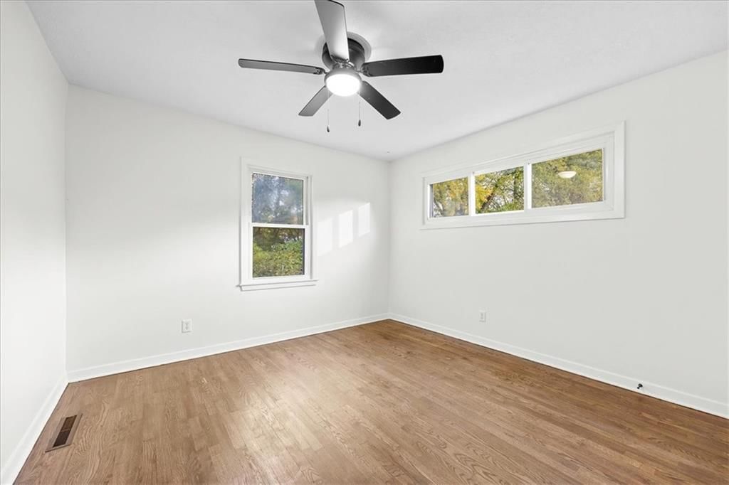 1601 S Independence Street — photo 10
