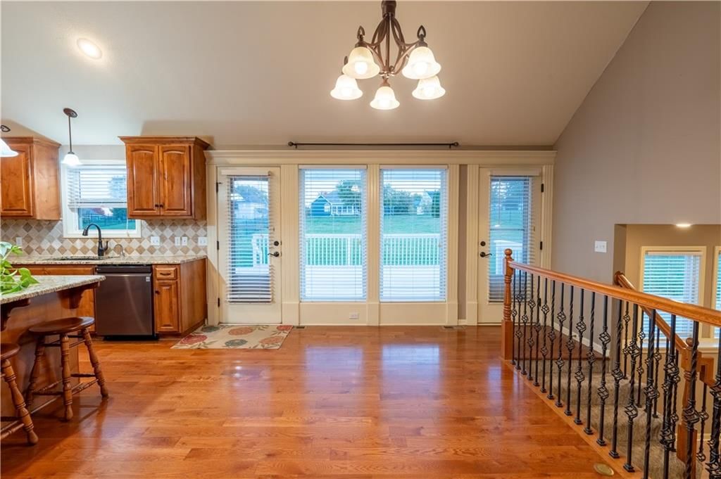 4708 Corinth Drive — photo 6