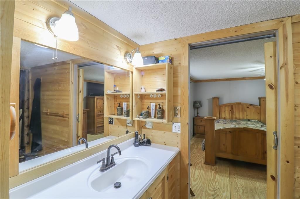 833 SW 1101st Road — photo 49