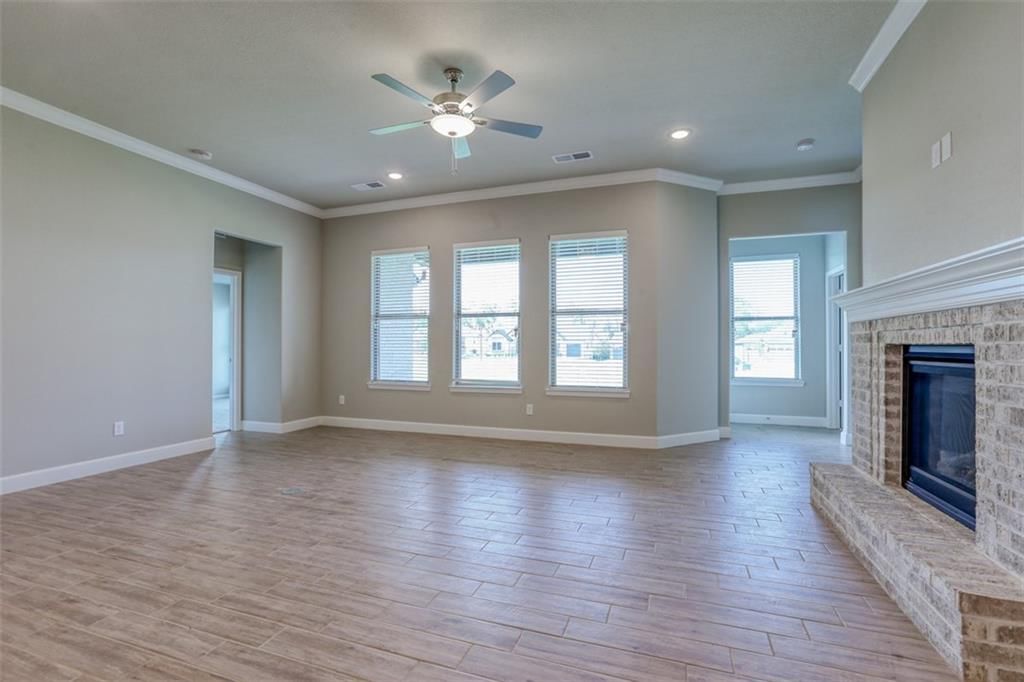 16564 W 166th Court — photo 8